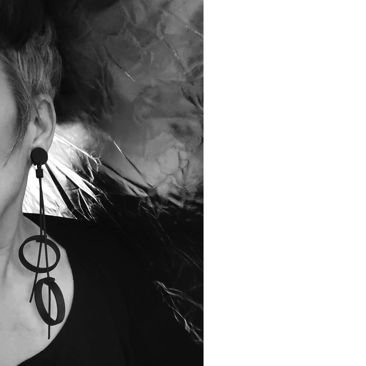SANDRA boucles d'oreilles longues Noir & Blanc
