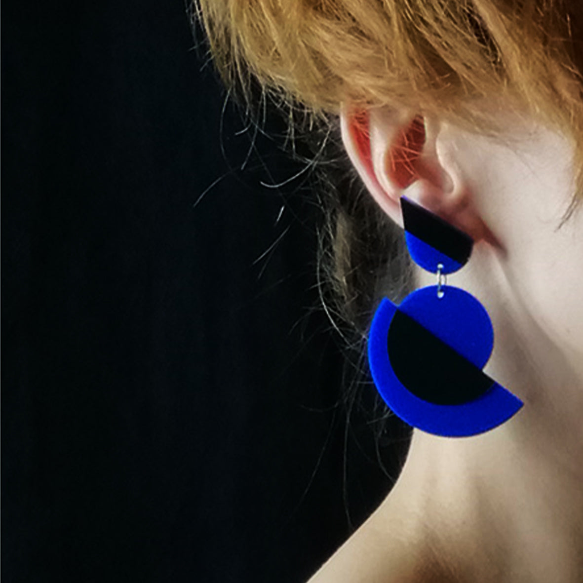 Boucles d'oreilles tige et goutte Suzanna Bleu