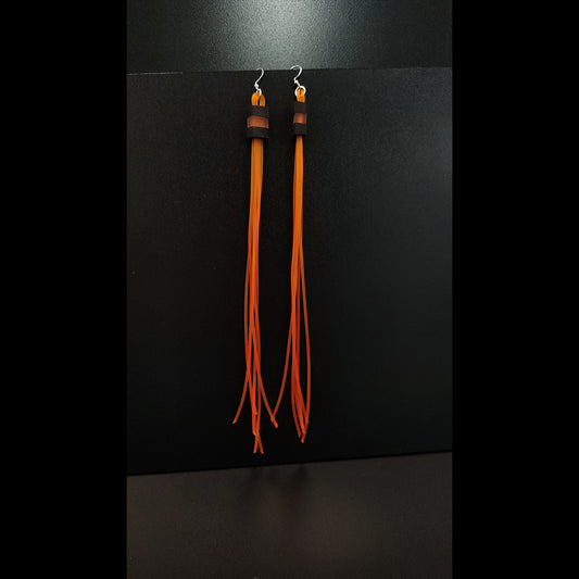 STROMBOLI long tassel earrings Orange Black