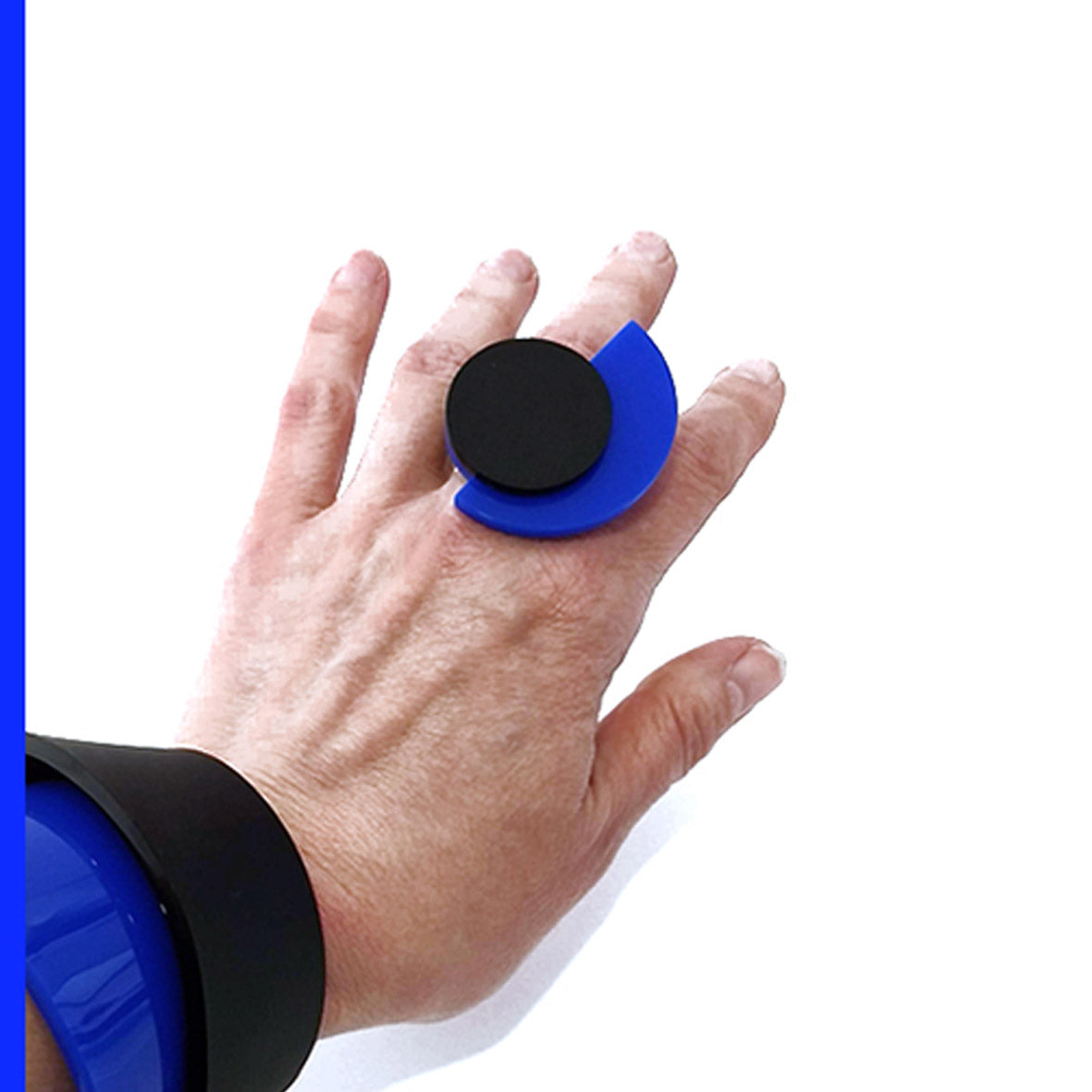 SUZAN bague Bleu et Noir
