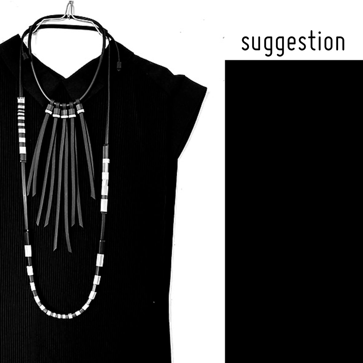 TENERIFE collier "plumes" Noir Blanc