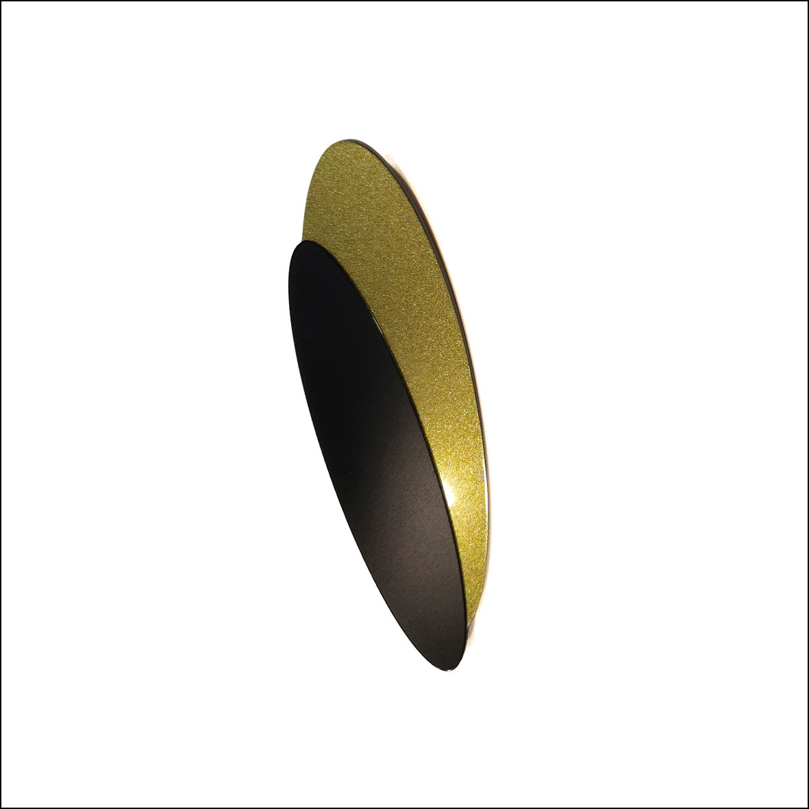 AILA  majestic acrylic brooch Antic Gold