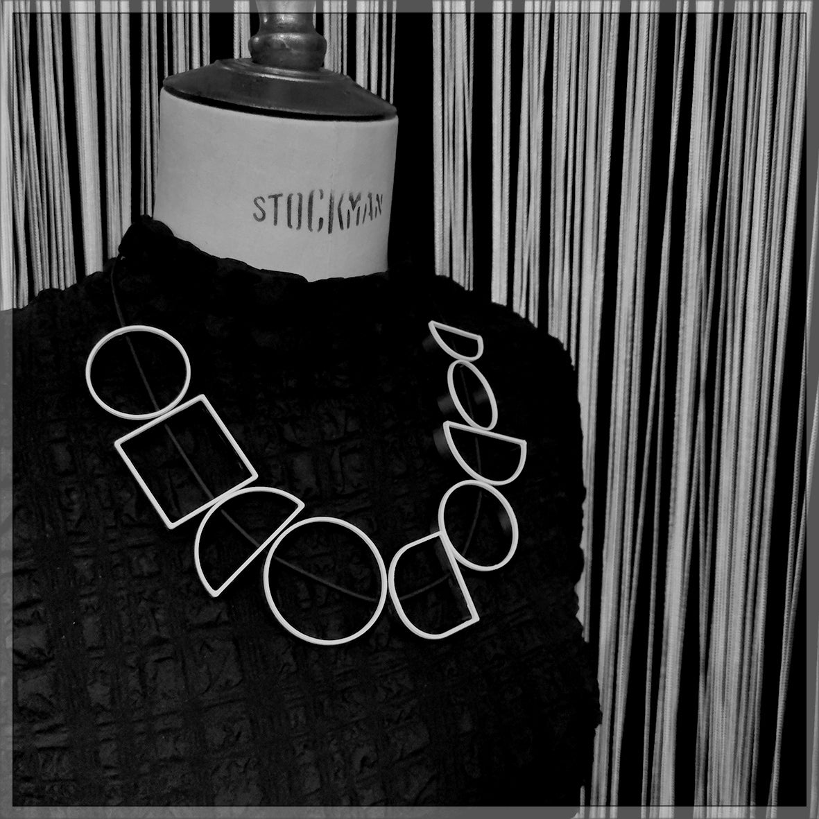 AXELO reversible & adjustable necklace BAUHAUS line