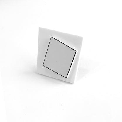 BARRY acrylic ring White White
