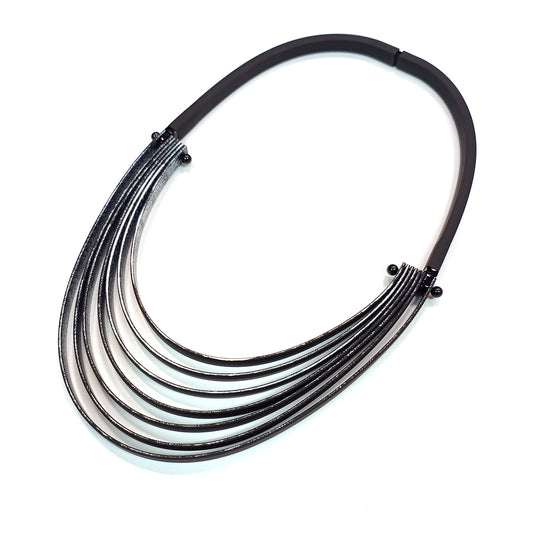 DALILA multi layer rubber necklace Antic Silver