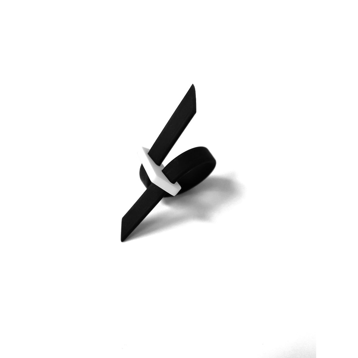 SANAGA bague ajustable Noir & Blanc