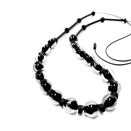 LYANNA long necklace Black Crystal