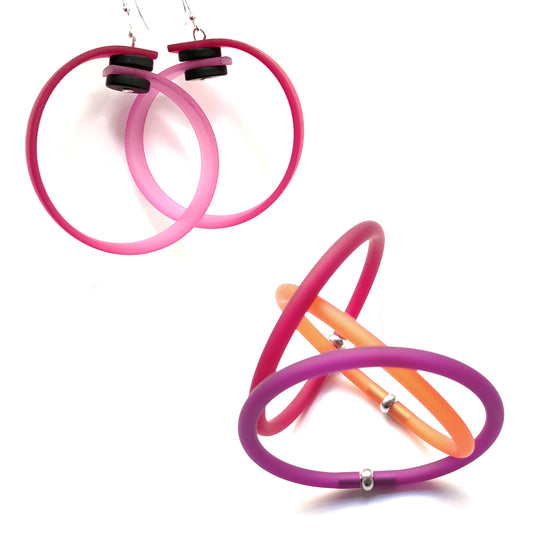 Set - IBIZA Trio bracelets & ORA rubber earrings Fuchsia