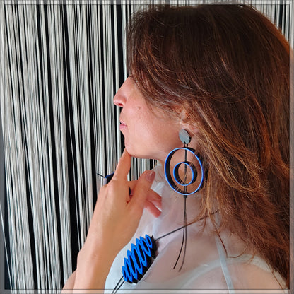 SHAPES-07 boucles d'oreilles dépareillées, ligne BAUHAUS - Bleu
