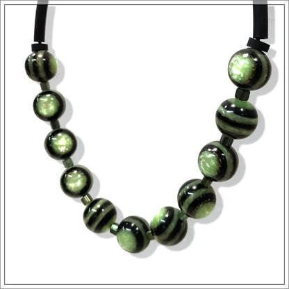 SONORA resin beads necklace Imperial Green