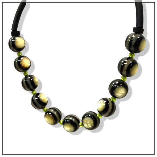 SONORA resin beads necklace Mist Pistachio