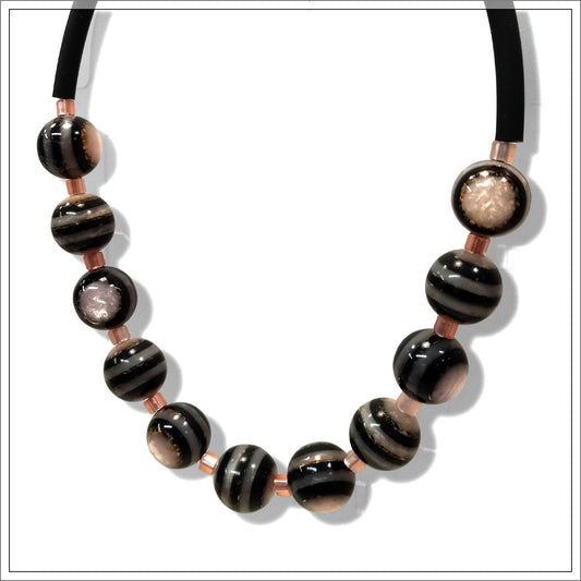 SONORA resin beads necklace Powder Pink