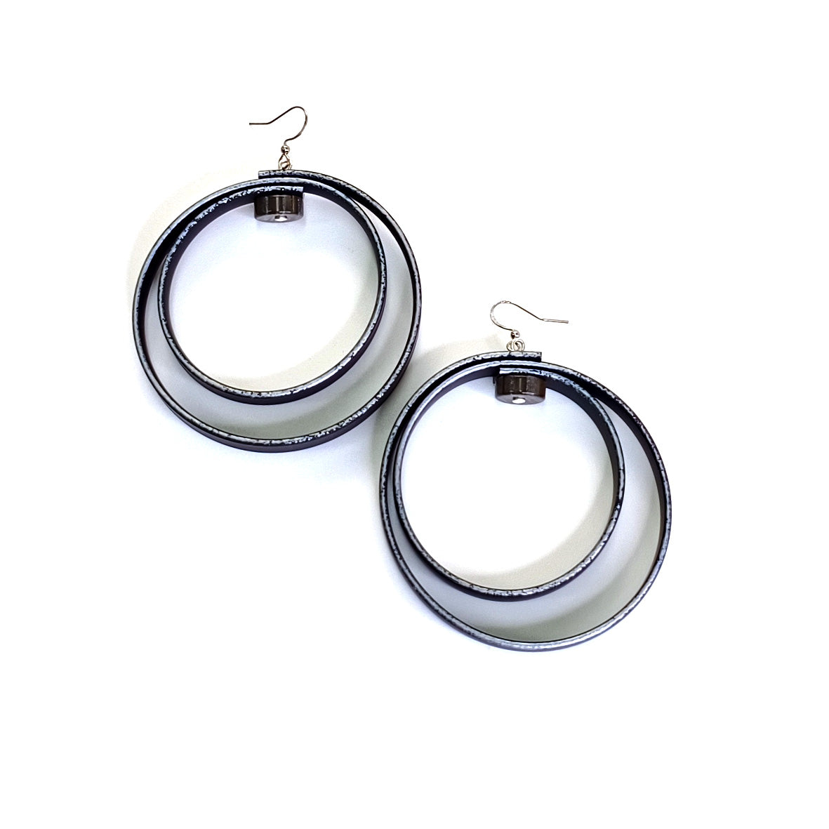 TIAA rubber hoop earrings Antic Silver