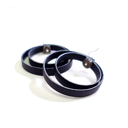 TIAA rubber hoop earrings Antic Silver