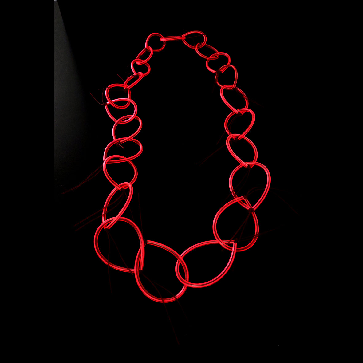 Collier long "chaine" KAMPALA Rose Fluo
