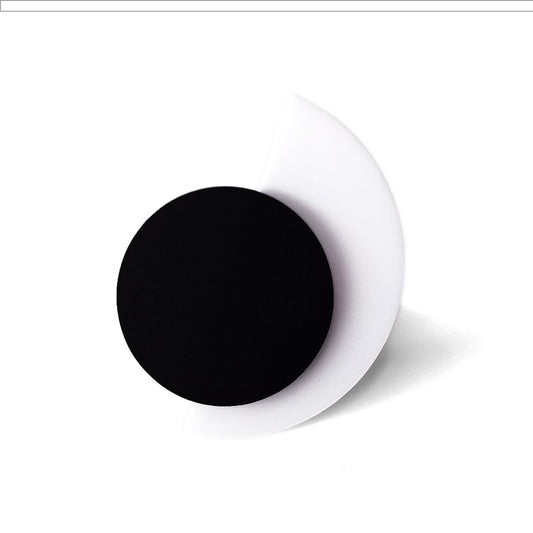 Suzan ring White and Black