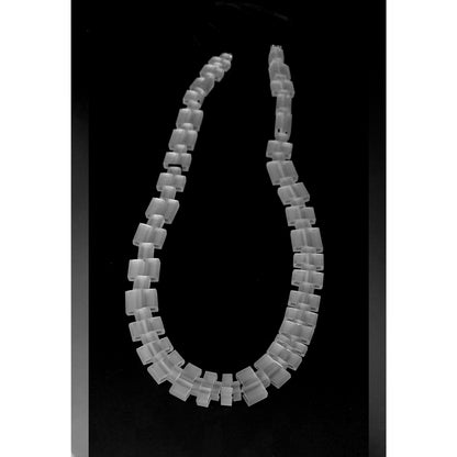 YALTA long necklace White